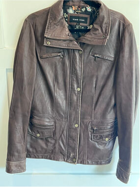 Women's Black Rivet Leather Jacket XL Brown